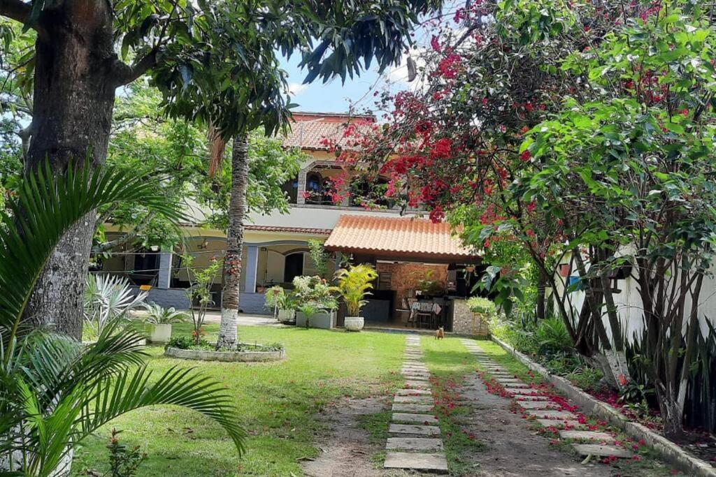 Casa Ampla, Ideal Familia Grande Casa de Férias *
